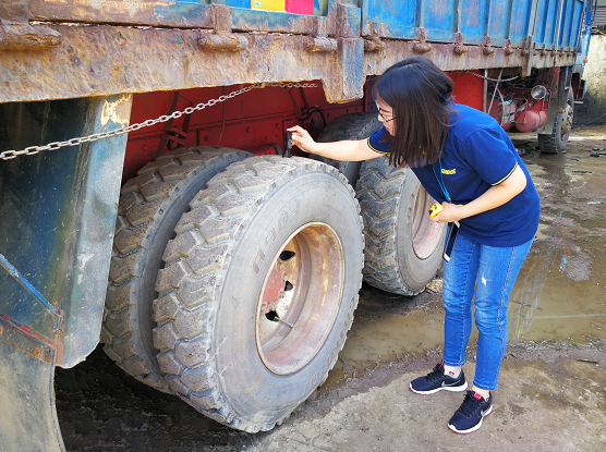 295/80R22.5 Joyall/Gianroi tire A903 pattern Feedback from Malaysia